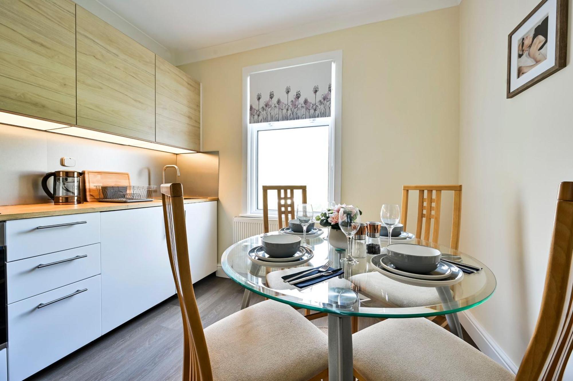A Two Bedroom A Stride Away From Meridian Greenwich London Exterior photo